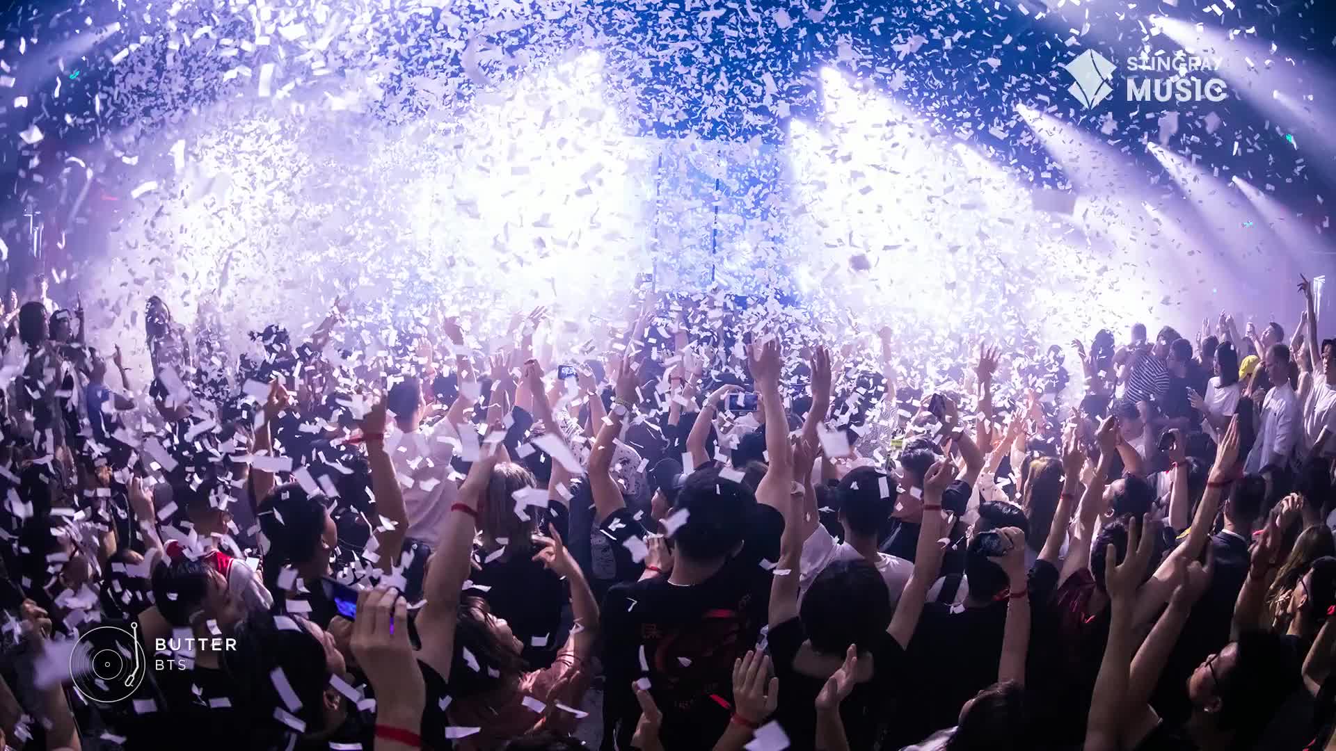 Confetti rains down from the lights as a crowd of people raise their hands. The Stingray Hit List event is in full swing, and the energy is palpable.
