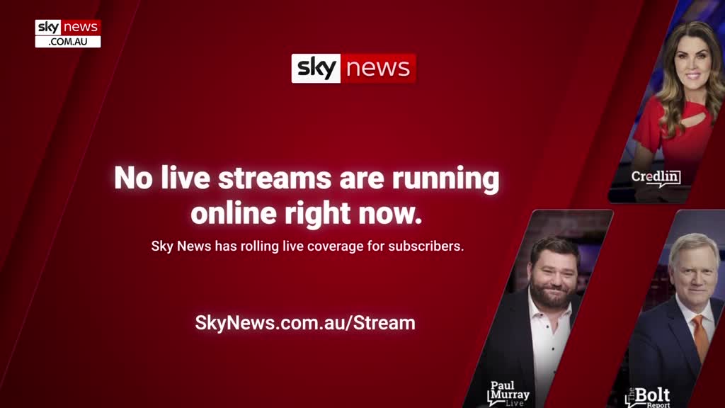 A red screen from Sky News Australia displays a message that no live streams are running. The screen also features images of three presenters, with the Sky News logo at the top.
