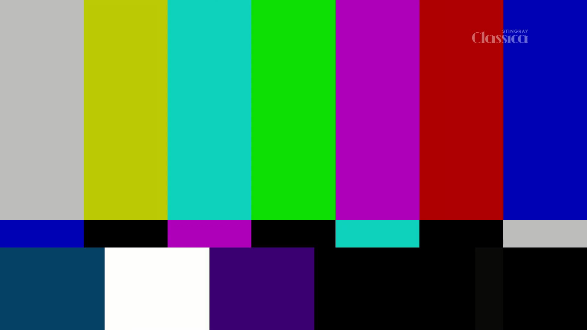 Vertical bars of color, from yellow to blue, stand still on the screen. The Stingray Classica logo sits in the top right corner, a sign that the program is about to start.
