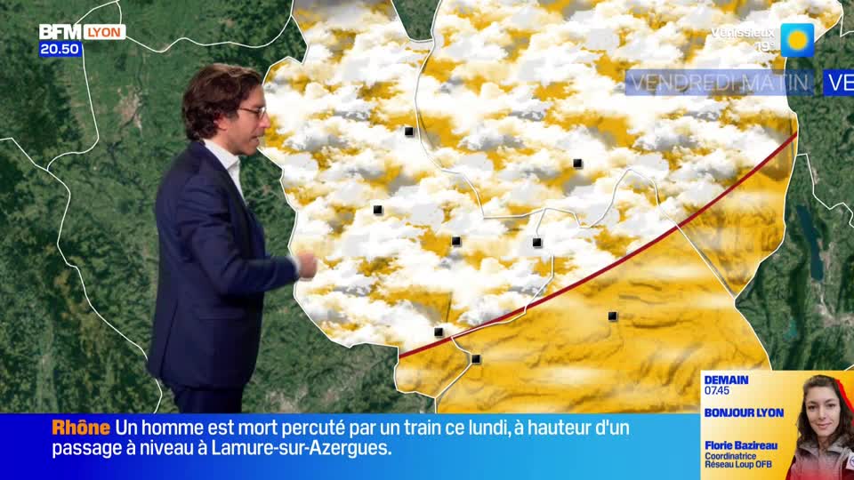 A man in a suit gestures towards a weather map of France. A news ticker at the bottom of the screen reports a fatality on a train crossing.