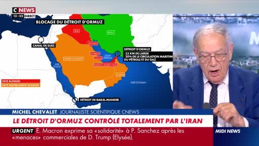 A map of the Strait of Hormuz is displayed, highlighting its strategic importance for oil and gas transport. A CNews journalist, Michel Chevalet, is speaking about the situation.