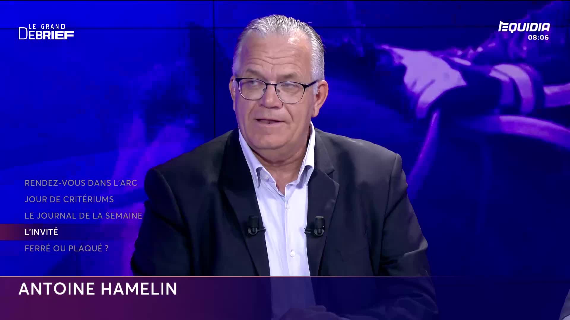 Antoine Hamelin, the guest, is speaking on the Equidia show, his face lit by the studio lights. The screen behind him is a deep blue, with the show's title and other text in white.
