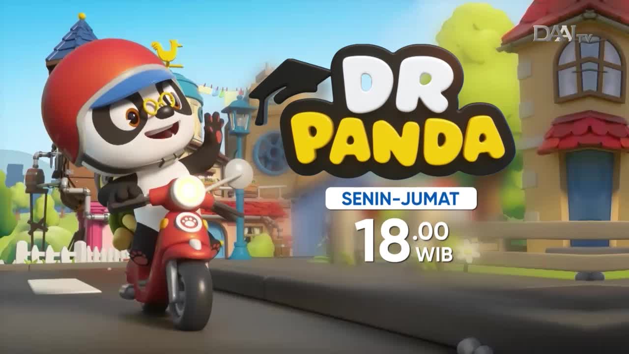 A panda wearing a red helmet rides a red scooter down the street, waving. The "DR PANDA" logo is prominent, advertising a show on DAAI TV airing weekdays at 6 PM WIB.