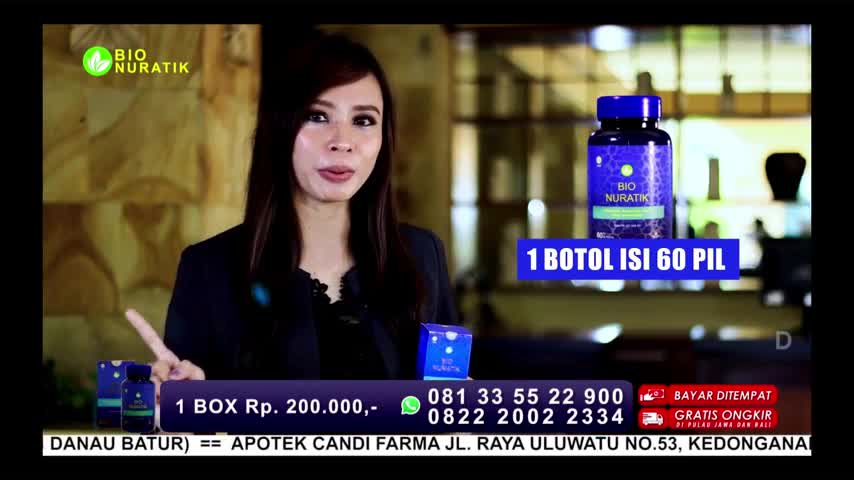 A woman in a dark jacket gestures towards a bottle of pills labeled "Bio Nuratik" on Jawa Pos TV. Below, text displays the price and contact information for the product, alongside a promise of free shipping.
