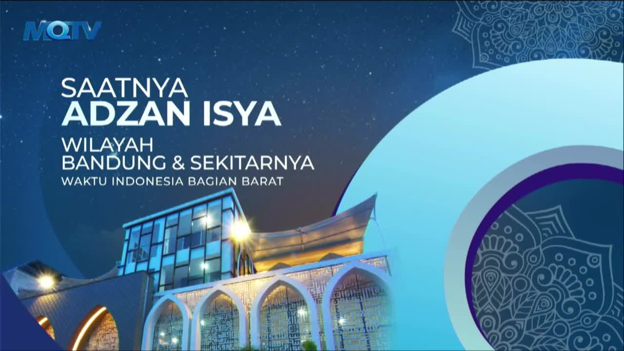 The MQTV logo sits in the top left corner, and the text announces the time for the Isya prayer in Bandung and surrounding areas. A stylized mosque is depicted, bathed in warm light against a starry night sky.
