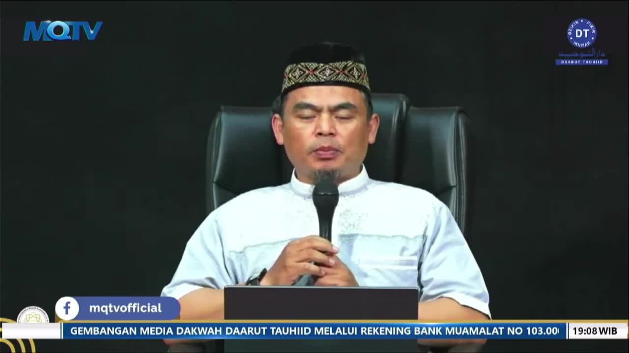 A man in a traditional cap and white shirt speaks into a microphone, his eyes closed. The MQTV logo is visible in the upper left corner, and a lower third banner promotes an Indonesian religious media initiative.

