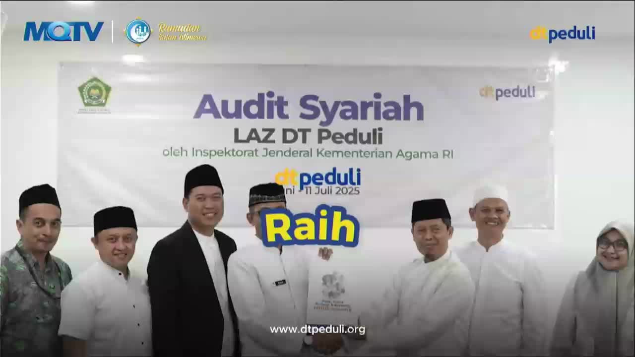 A group of men in traditional Indonesian attire stand in front of a banner that reads "Audit Syariah LAZ DT Peduli." One man in the center holds up a document, smiling broadly.