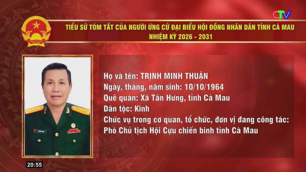 A man in a military uniform smiles from a portrait on a screen. Text details his name, birthdate, and position as Vice Chairman of the Ca Mau Provincial Veterans Association.